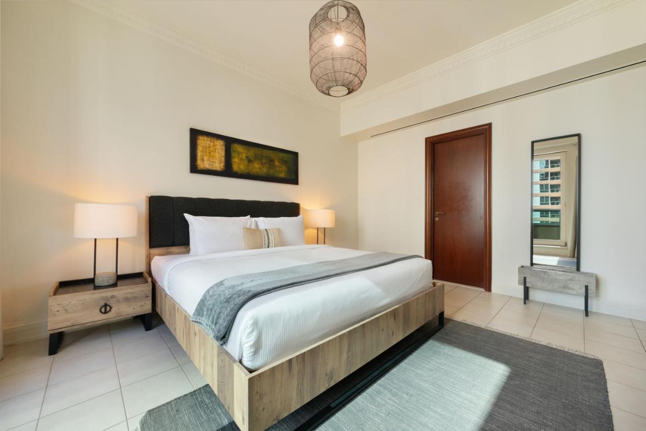 Maison Privee - Stunning Waterfront Apt With Marina View Nxt To Beach Dubai Eksteriør bilde
